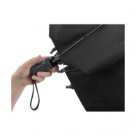 Faltbarer Regenschirm mit Öffnungs- und Schließmechanismus